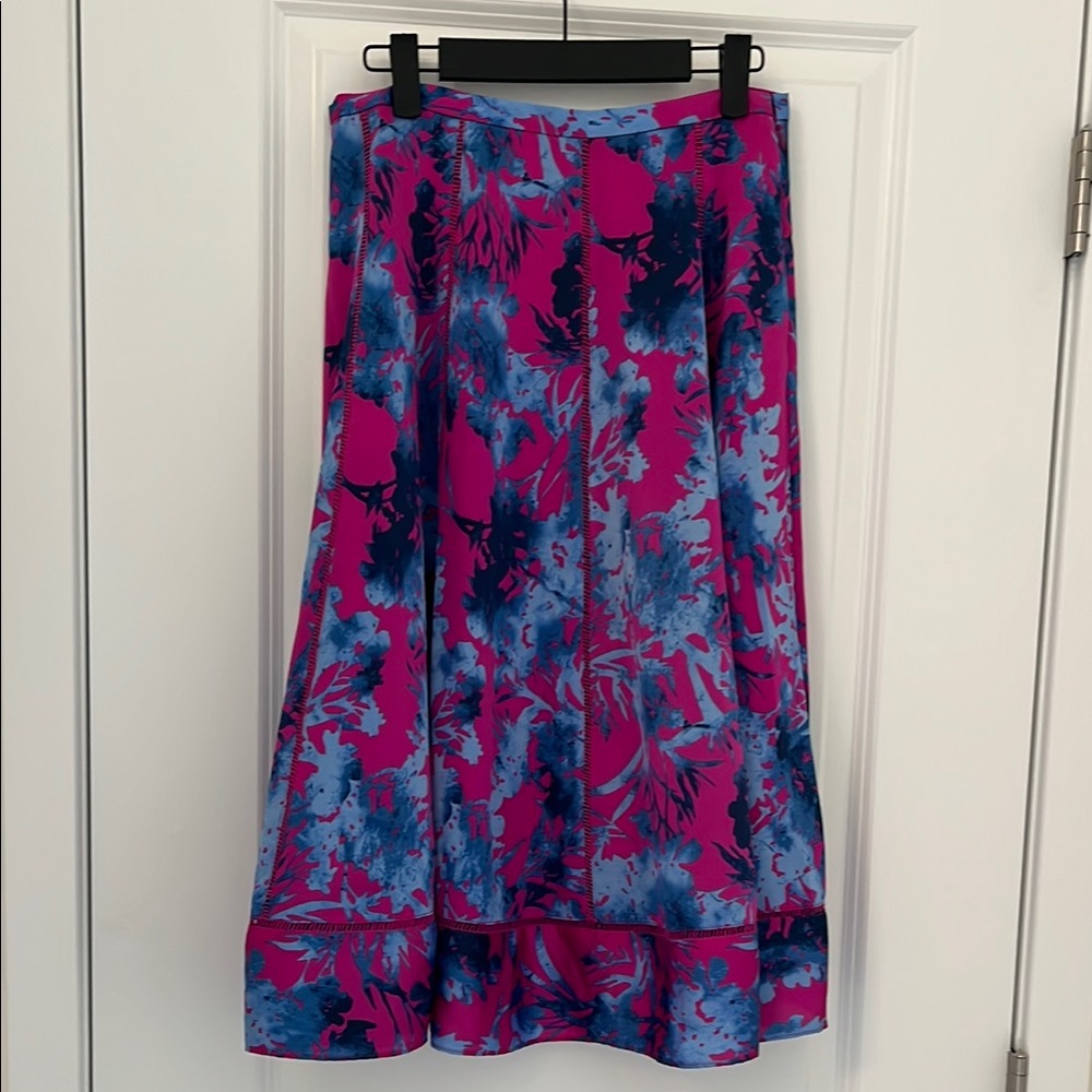Banana Republic Pink and Blue Midi A-Line Skirt